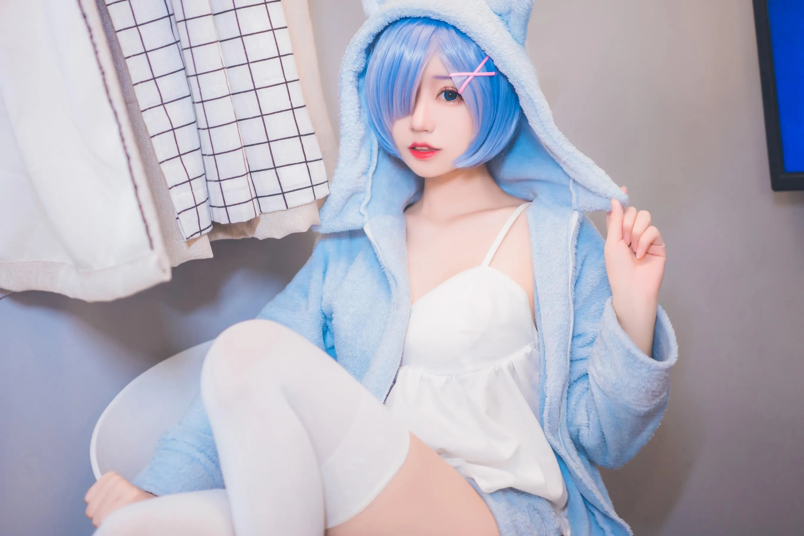猫君君_MaoJun – NO.23 雷姆猫耳睡衣 [29P]插图5